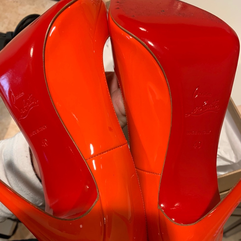Christian Louboutin Glossy Papaya Patent Pointed-Toe Stilettos - Picture 6 of 9